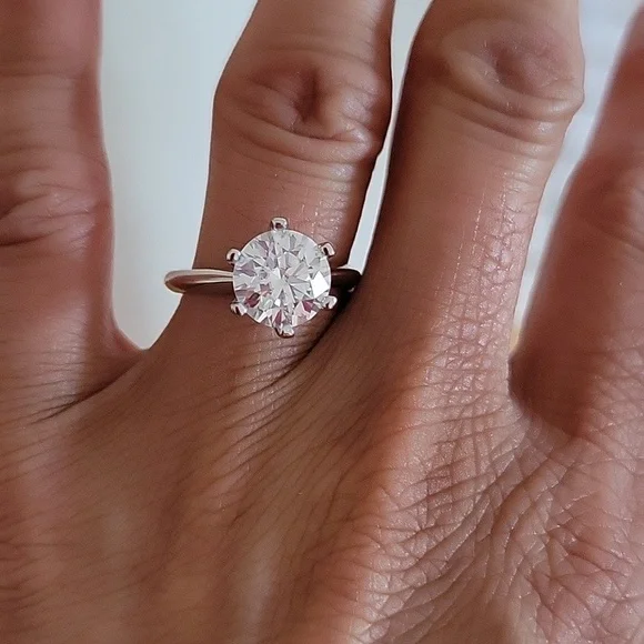 4ct authentic moissanite ring with 925 silver Size 6.5 - Picture 6 of 10